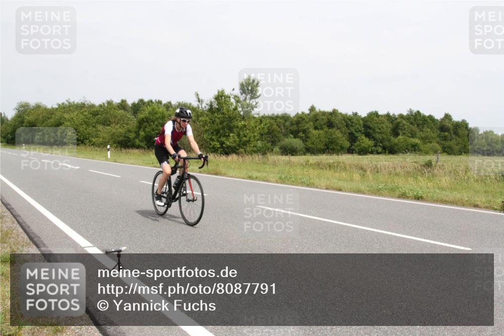 22.06.2025 - Viking Triathlon Yannick Fuchs http://msf.ph/oto/8087791 22.06.2025 13:21:42 Radfahren 249, 460 meine-sportfotos.de