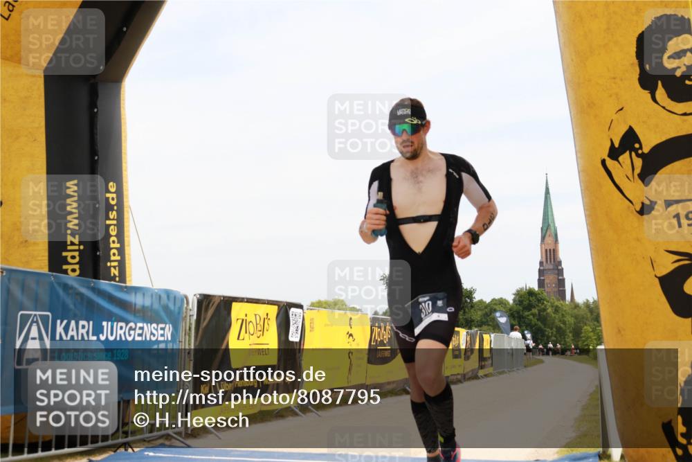 22.06.2025 - Viking Triathlon H.Heesch http://msf.ph/oto/8087795 22.06.2025 12:54:28 Laufen 310 meine-sportfotos.de