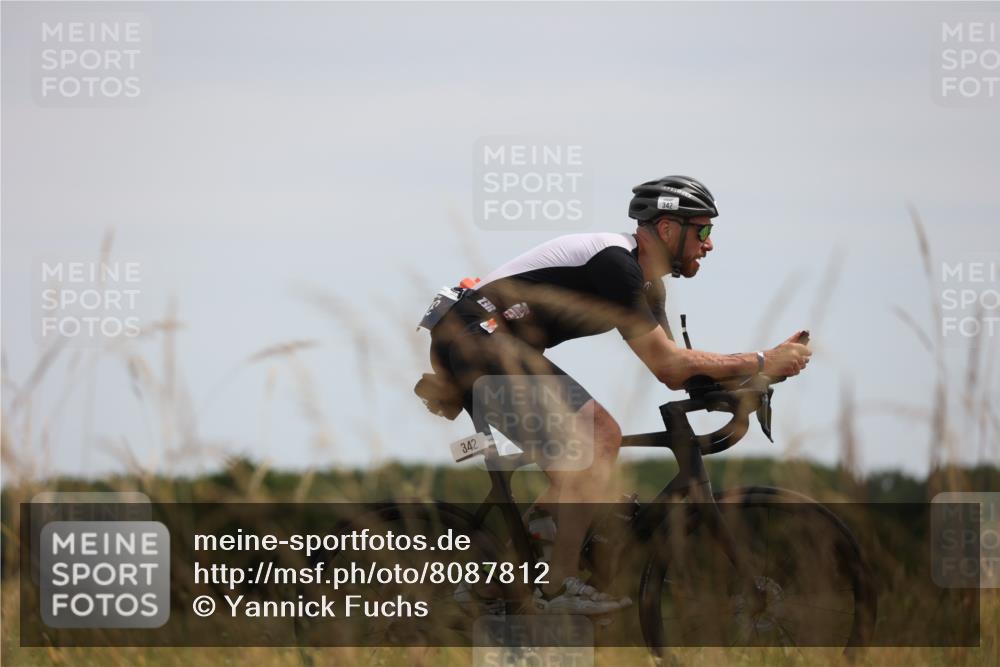22.06.2025 - Viking Triathlon Yannick Fuchs http://msf.ph/oto/8087812 22.06.2025 13:11:20 Radfahren 327, 342, 626 meine-sportfotos.de