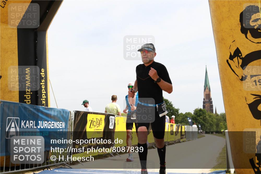 22.06.2025 - Viking Triathlon H.Heesch http://msf.ph/oto/8087839 22.06.2025 12:58:30 Laufen 173, 237 meine-sportfotos.de