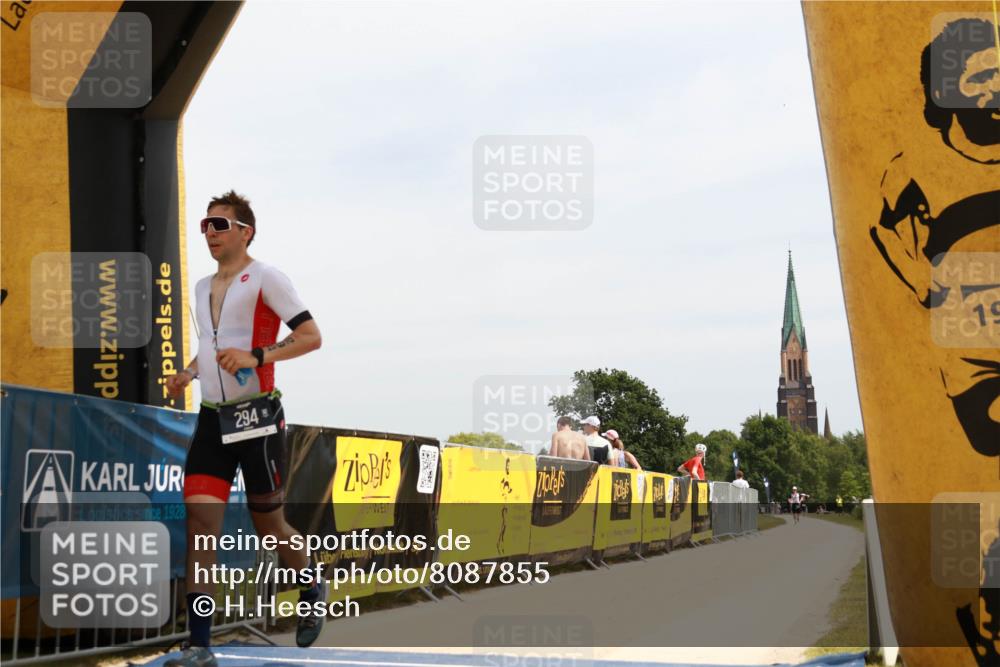 22.06.2025 - Viking Triathlon H.Heesch http://msf.ph/oto/8087855 22.06.2025 13:00:06 Laufen 294 meine-sportfotos.de