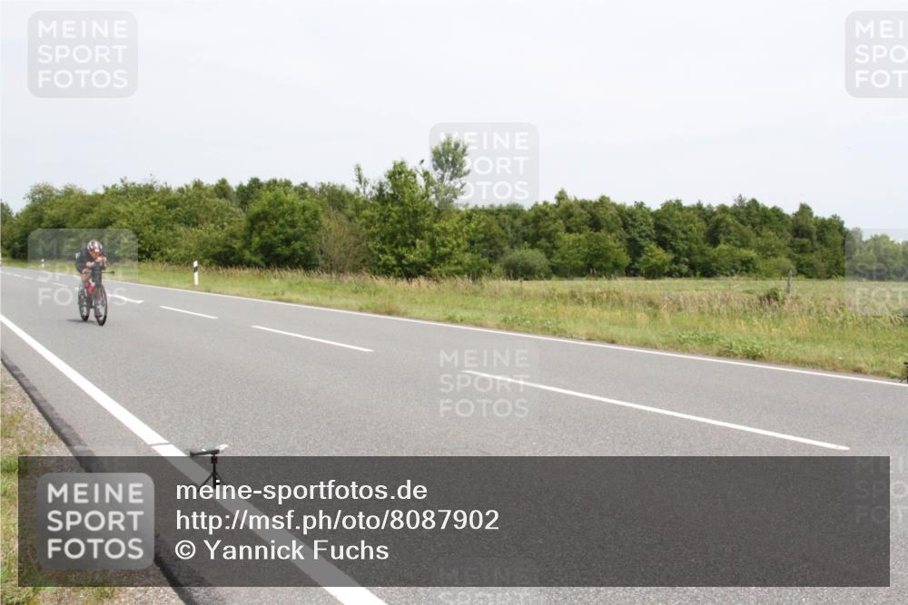 22.06.2025 - Viking Triathlon Yannick Fuchs http://msf.ph/oto/8087902 22.06.2025 13:21:52 Radfahren 37, 364, 406 meine-sportfotos.de