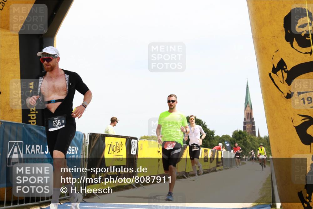 22.06.2025 - Viking Triathlon H.Heesch http://msf.ph/oto/8087911 22.06.2025 13:04:34 Laufen 1, 435, 527, 536, 654 meine-sportfotos.de