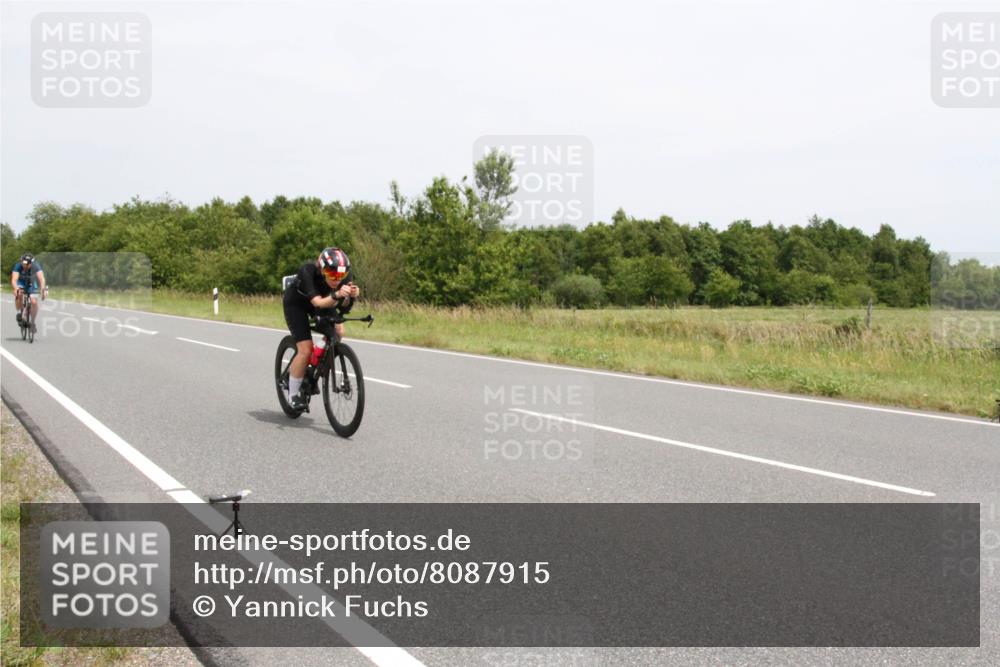22.06.2025 - Viking Triathlon Yannick Fuchs http://msf.ph/oto/8087915 22.06.2025 13:21:53 Radfahren 37, 364, 406 meine-sportfotos.de