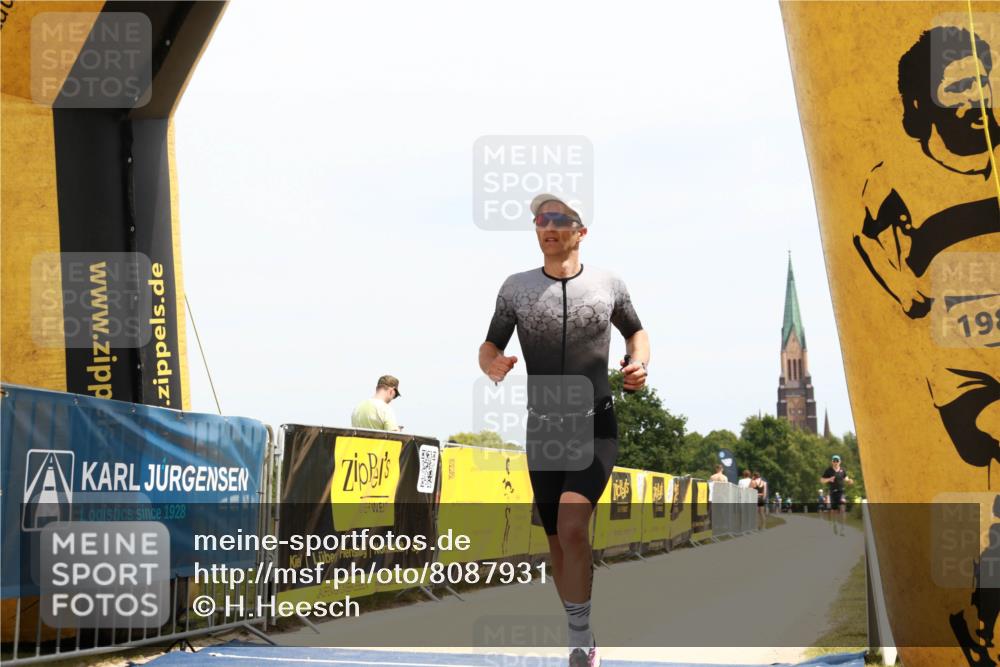 22.06.2025 - Viking Triathlon H.Heesch http://msf.ph/oto/8087931 22.06.2025 13:05:01 Laufen 132 meine-sportfotos.de