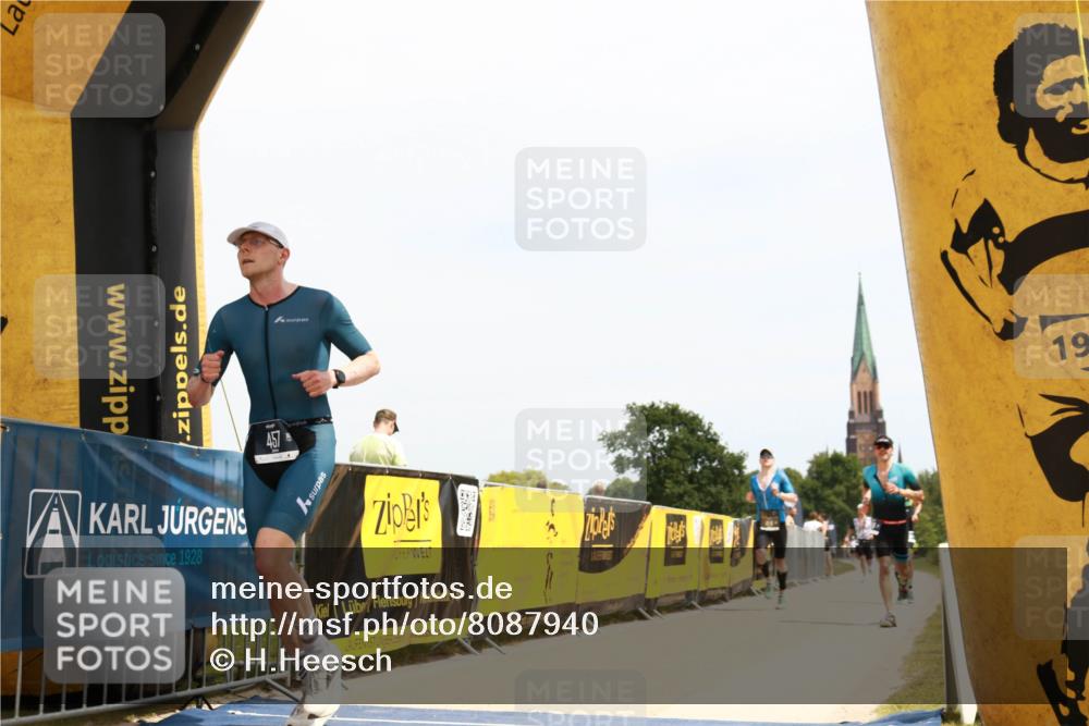 22.06.2025 - Viking Triathlon H.Heesch http://msf.ph/oto/8087940 22.06.2025 13:05:36 Laufen 316, 414, 457 meine-sportfotos.de