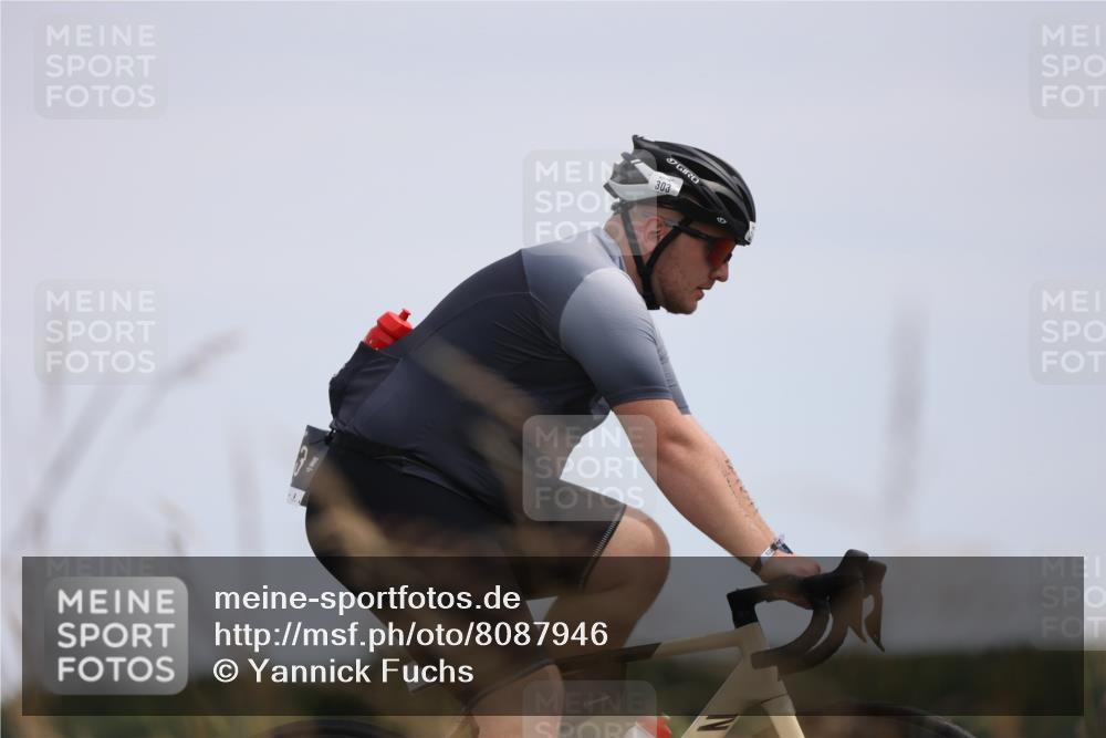 22.06.2025 - Viking Triathlon Yannick Fuchs http://msf.ph/oto/8087946 22.06.2025 13:12:55 Radfahren 190, 199, 303, 439, 607 meine-sportfotos.de