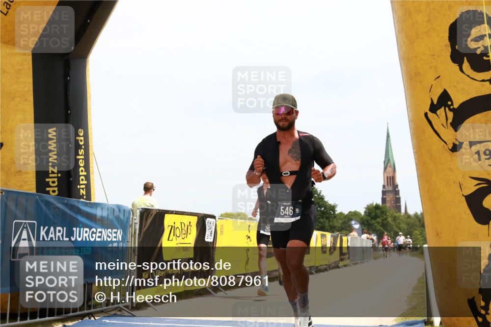 22.06.2025 - Viking Triathlon H.Heesch http://msf.ph/oto/8087961 22.06.2025 13:06:09 Laufen 187, 207, 388, 407, 546 meine-sportfotos.de