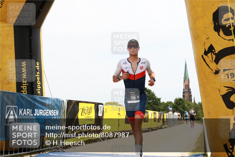 22.06.2025 - Viking Triathlon H.Heesch http://msf.ph/oto/8087987 22.06.2025 13:07:41 Laufen 196 meine-sportfotos.de