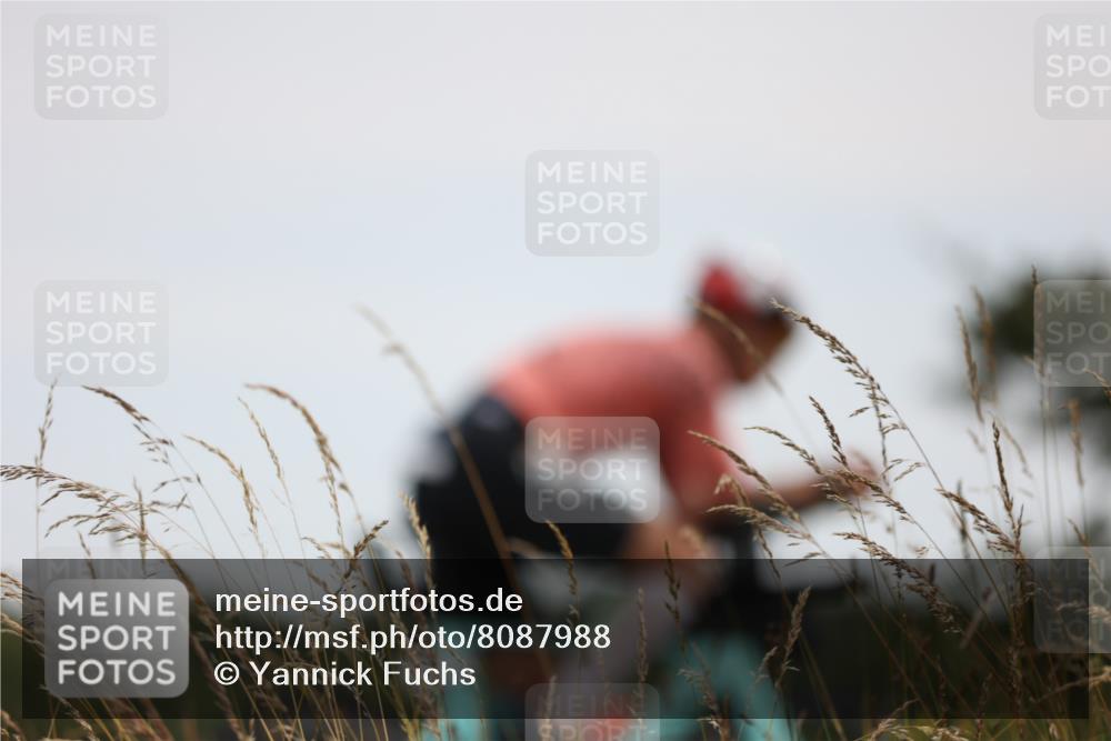 22.06.2025 - Viking Triathlon Yannick Fuchs http://msf.ph/oto/8087988 22.06.2025 13:13:21 Radfahren 64, 186, 480 meine-sportfotos.de