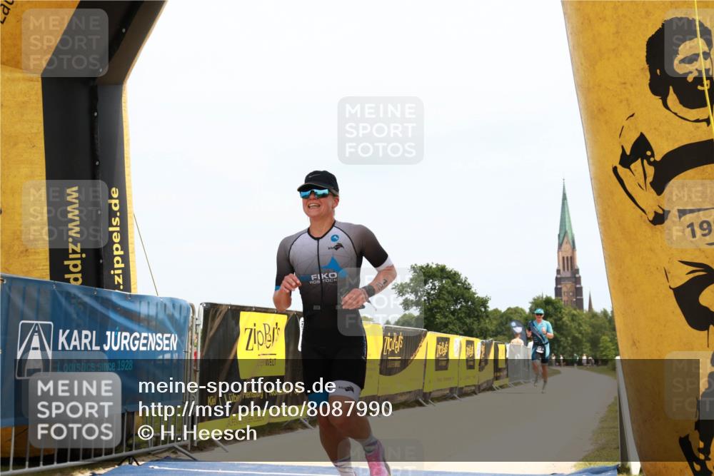 22.06.2025 - Viking Triathlon H.Heesch http://msf.ph/oto/8087990 22.06.2025 13:07:46 Laufen 12, 196 meine-sportfotos.de