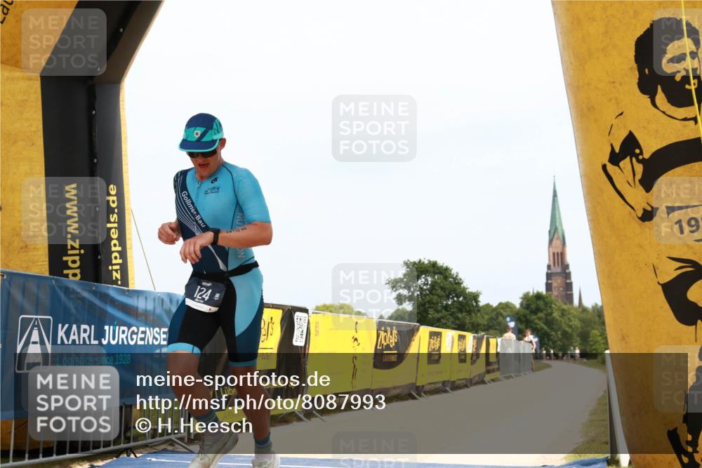 22.06.2025 - Viking Triathlon H.Heesch http://msf.ph/oto/8087993 22.06.2025 13:07:50 Laufen 12, 124 meine-sportfotos.de