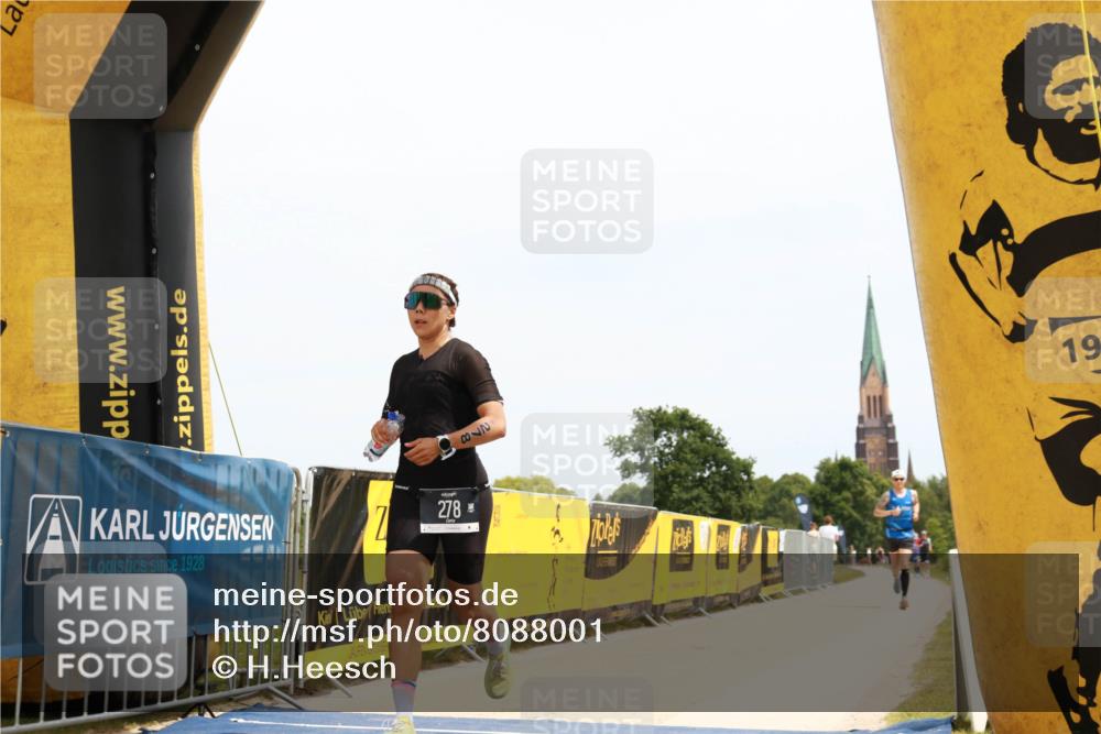 22.06.2025 - Viking Triathlon H.Heesch http://msf.ph/oto/8088001 22.06.2025 13:09:05 Laufen 278, 661 meine-sportfotos.de