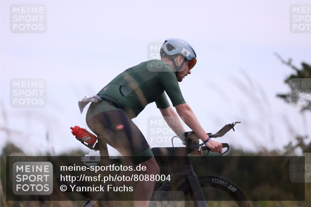 22.06.2025 - Viking Triathlon Yannick Fuchs http://msf.ph/oto/8088004 22.06.2025 13:13:24 Radfahren 64, 186, 251, 480 meine-sportfotos.de