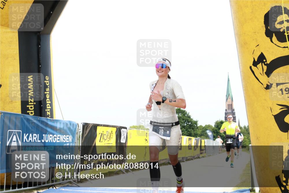 22.06.2025 - Viking Triathlon H.Heesch http://msf.ph/oto/8088014 22.06.2025 13:10:02 Laufen 19, 312 meine-sportfotos.de