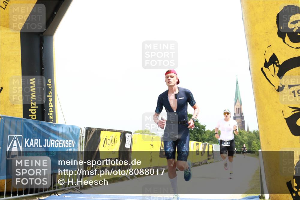 22.06.2025 - Viking Triathlon H.Heesch http://msf.ph/oto/8088017 22.06.2025 13:10:06 Laufen 19, 312, 377, 474 meine-sportfotos.de
