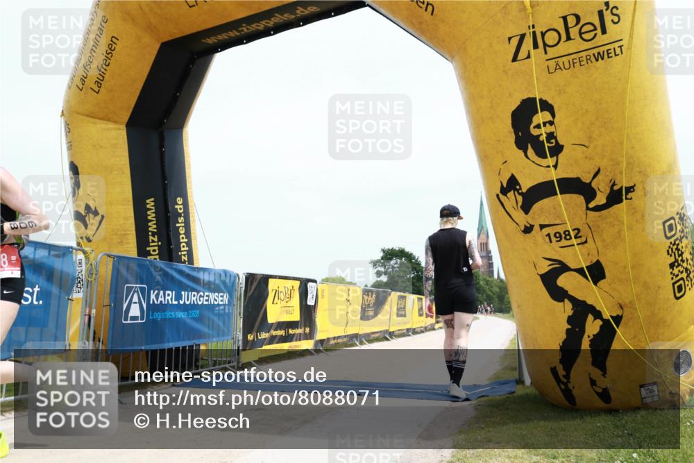 22.06.2025 - Viking Triathlon H.Heesch http://msf.ph/oto/8088071 22.06.2025 13:12:44 Laufen 524, 608 meine-sportfotos.de