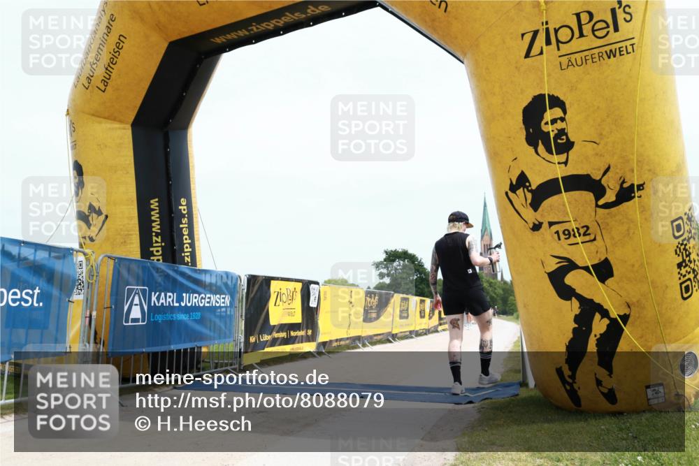 22.06.2025 - Viking Triathlon H.Heesch http://msf.ph/oto/8088079 22.06.2025 13:12:44 Laufen 524, 608 meine-sportfotos.de