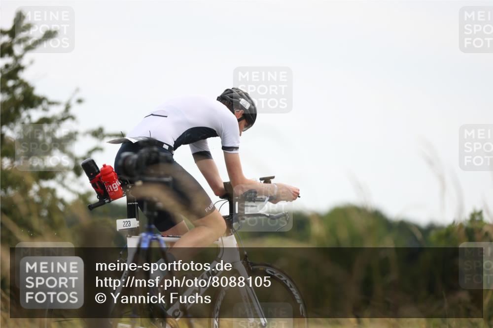 22.06.2025 - Viking Triathlon Yannick Fuchs http://msf.ph/oto/8088105 22.06.2025 13:13:53 Radfahren 223, 326, 465 meine-sportfotos.de