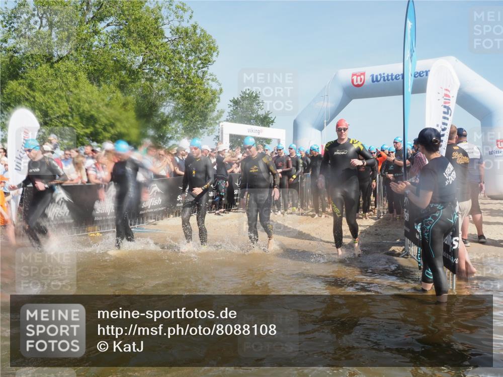 22.06.2025 - Viking Triathlon KatJ http://msf.ph/oto/8088108 22.06.2025 10:08:13 Schwimmen 37, 51, 106, 116, 133, 206, 225, 268, 378, 403, 406, 410, 422, 466, 480, 543, 638 meine-sportfotos.de