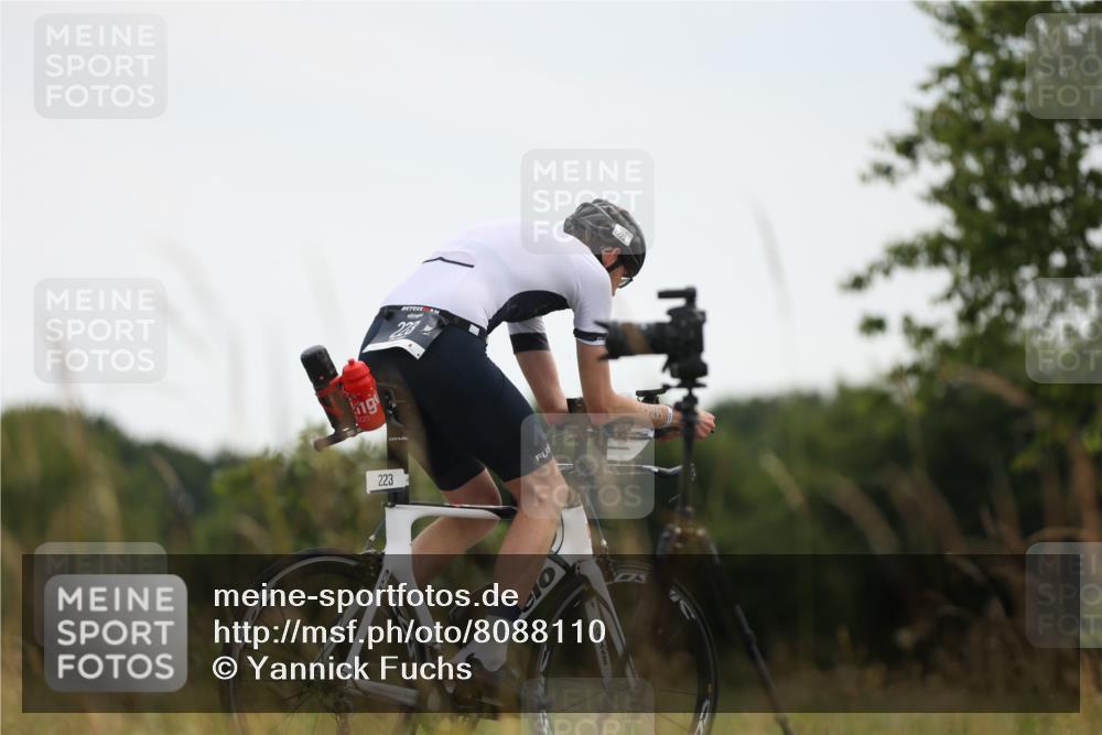 22.06.2025 - Viking Triathlon Yannick Fuchs http://msf.ph/oto/8088110 22.06.2025 13:13:53 Radfahren 223, 326, 465 meine-sportfotos.de