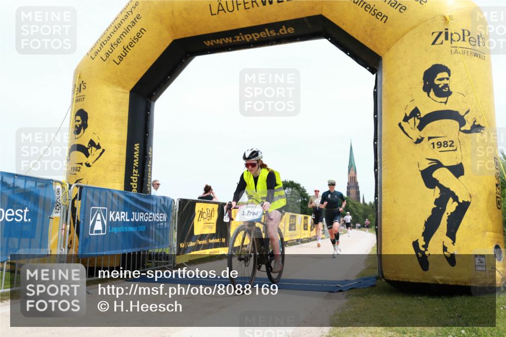 22.06.2025 - Viking Triathlon H.Heesch http://msf.ph/oto/8088169 22.06.2025 13:14:17 Laufen 15, 50, 518 meine-sportfotos.de