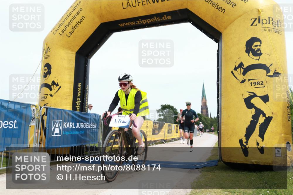 22.06.2025 - Viking Triathlon H.Heesch http://msf.ph/oto/8088174 22.06.2025 13:14:17 Laufen 15, 50, 518 meine-sportfotos.de
