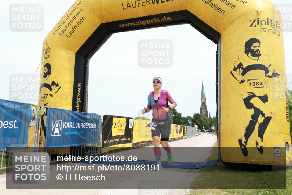 22.06.2025 - Viking Triathlon H.Heesch http://msf.ph/oto/8088191 22.06.2025 13:14:32 Laufen 215 meine-sportfotos.de