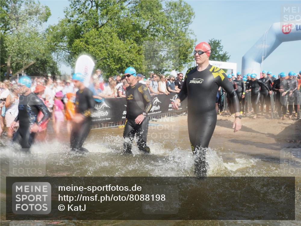 22.06.2025 - Viking Triathlon KatJ http://msf.ph/oto/8088198 22.06.2025 10:08:15 Schwimmen 37, 51, 106, 116, 133, 140, 222, 225, 364, 378, 403, 406, 410, 480, 638 meine-sportfotos.de
