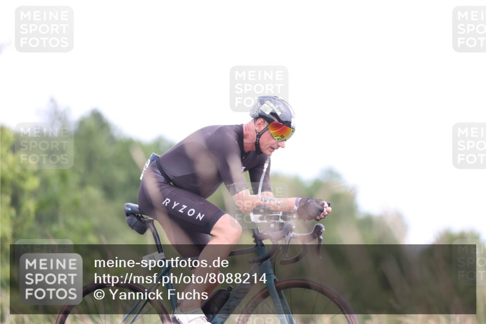 22.06.2025 - Viking Triathlon Yannick Fuchs http://msf.ph/oto/8088214 22.06.2025 13:14:21 Radfahren 219 meine-sportfotos.de