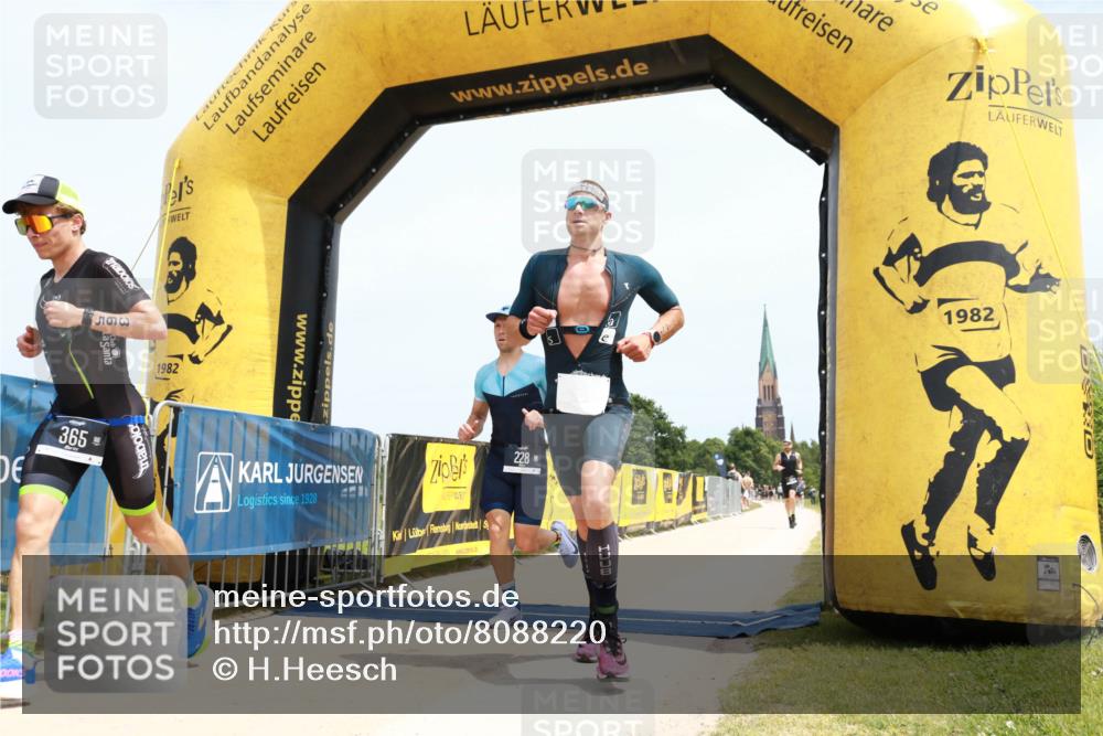 22.06.2025 - Viking Triathlon H.Heesch http://msf.ph/oto/8088220 22.06.2025 13:15:25 Laufen 81, 134, 228, 232, 365 meine-sportfotos.de