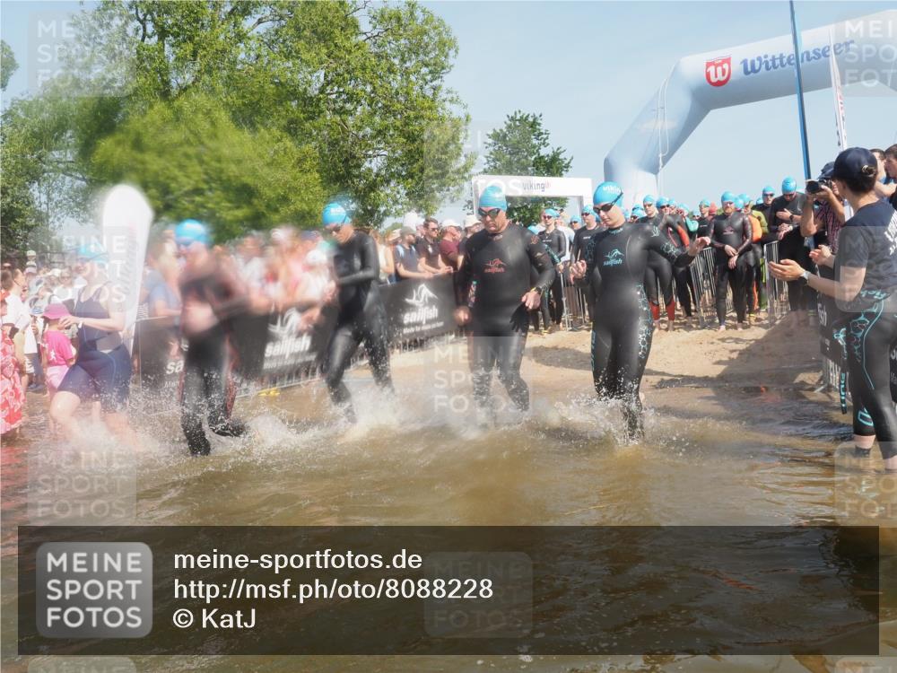 22.06.2025 - Viking Triathlon KatJ http://msf.ph/oto/8088228 22.06.2025 10:08:19 Schwimmen 37, 69, 97, 106, 116, 133, 140, 222, 225, 364, 403, 406, 410, 518, 638 meine-sportfotos.de