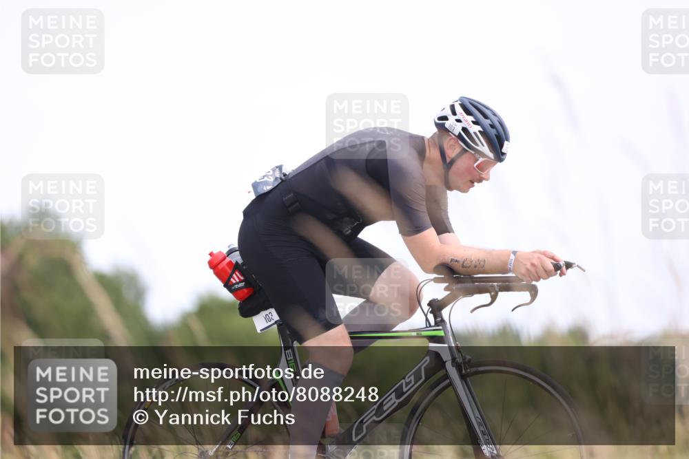 22.06.2025 - Viking Triathlon Yannick Fuchs http://msf.ph/oto/8088248 22.06.2025 13:14:45 Radfahren 103, 343 meine-sportfotos.de