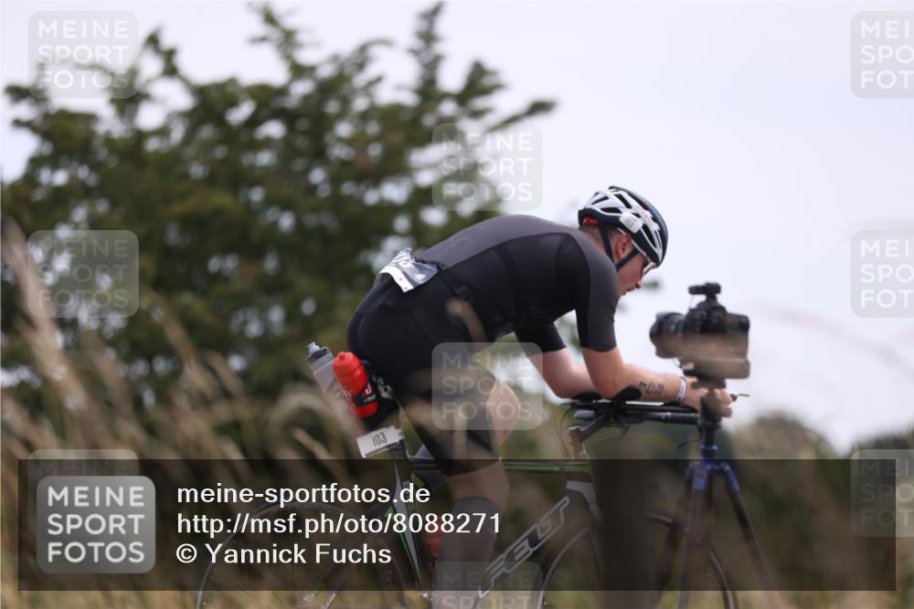 22.06.2025 - Viking Triathlon Yannick Fuchs http://msf.ph/oto/8088271 22.06.2025 13:14:47 Radfahren 103, 343 meine-sportfotos.de