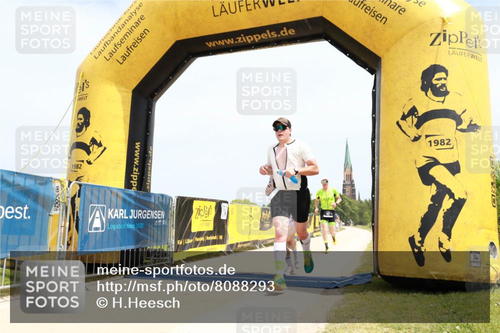 22.06.2025 - Viking Triathlon H.Heesch http://msf.ph/oto/8088293 22.06.2025 13:16:21 Laufen 21, 70, 175, 298, 507 meine-sportfotos.de