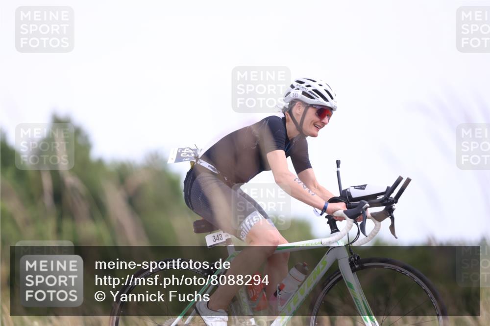 22.06.2025 - Viking Triathlon Yannick Fuchs http://msf.ph/oto/8088294 22.06.2025 13:14:52 Radfahren 343 meine-sportfotos.de