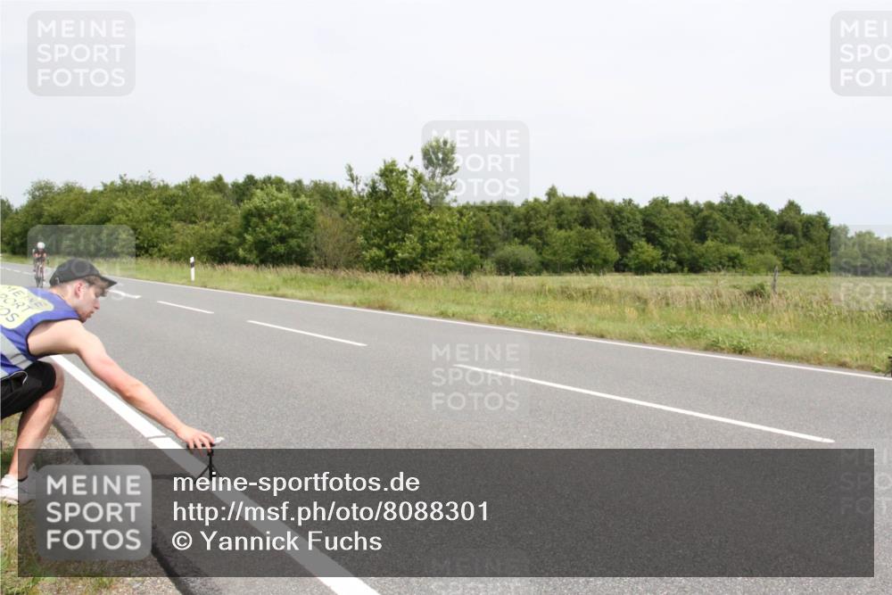 22.06.2025 - Viking Triathlon Yannick Fuchs http://msf.ph/oto/8088301 22.06.2025 13:22:21 Radfahren 60 meine-sportfotos.de