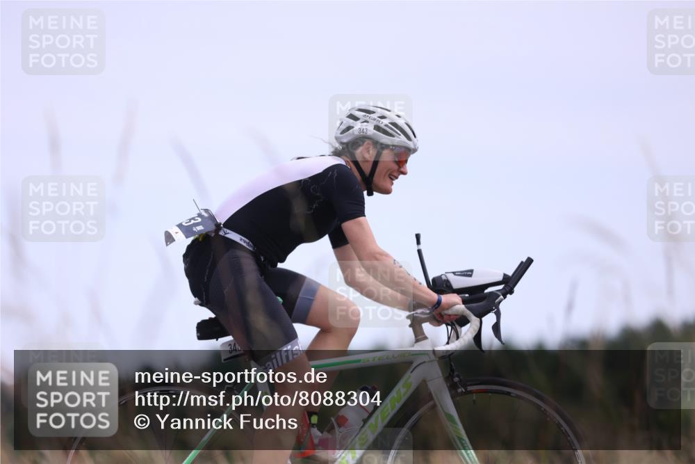 22.06.2025 - Viking Triathlon Yannick Fuchs http://msf.ph/oto/8088304 22.06.2025 13:14:53 Radfahren 343 meine-sportfotos.de