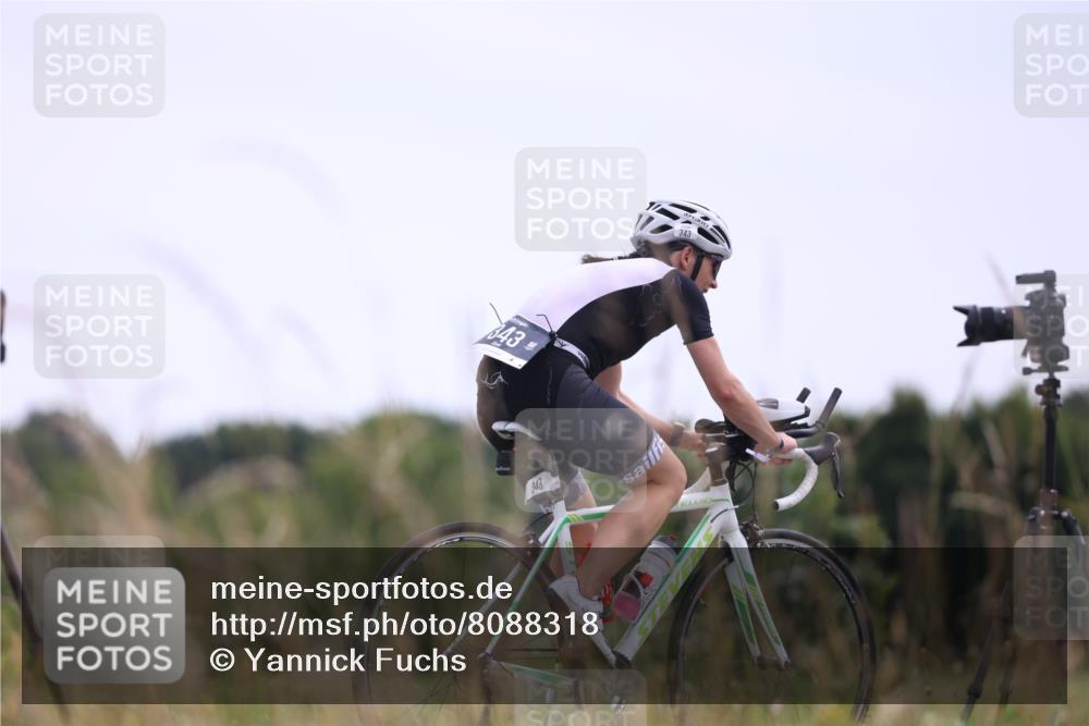 22.06.2025 - Viking Triathlon Yannick Fuchs http://msf.ph/oto/8088318 22.06.2025 13:14:54 Radfahren 343 meine-sportfotos.de