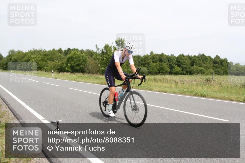 22.06.2025 - Viking Triathlon Yannick Fuchs http://msf.ph/oto/8088351 22.06.2025 13:22:32 Radfahren 18, 268 meine-sportfotos.de