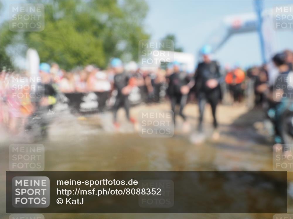 22.06.2025 - Viking Triathlon KatJ http://msf.ph/oto/8088352 22.06.2025 10:08:25 Schwimmen 37, 48, 69, 97, 133, 140, 222, 360, 364, 472, 481, 490, 499, 518, 542 meine-sportfotos.de