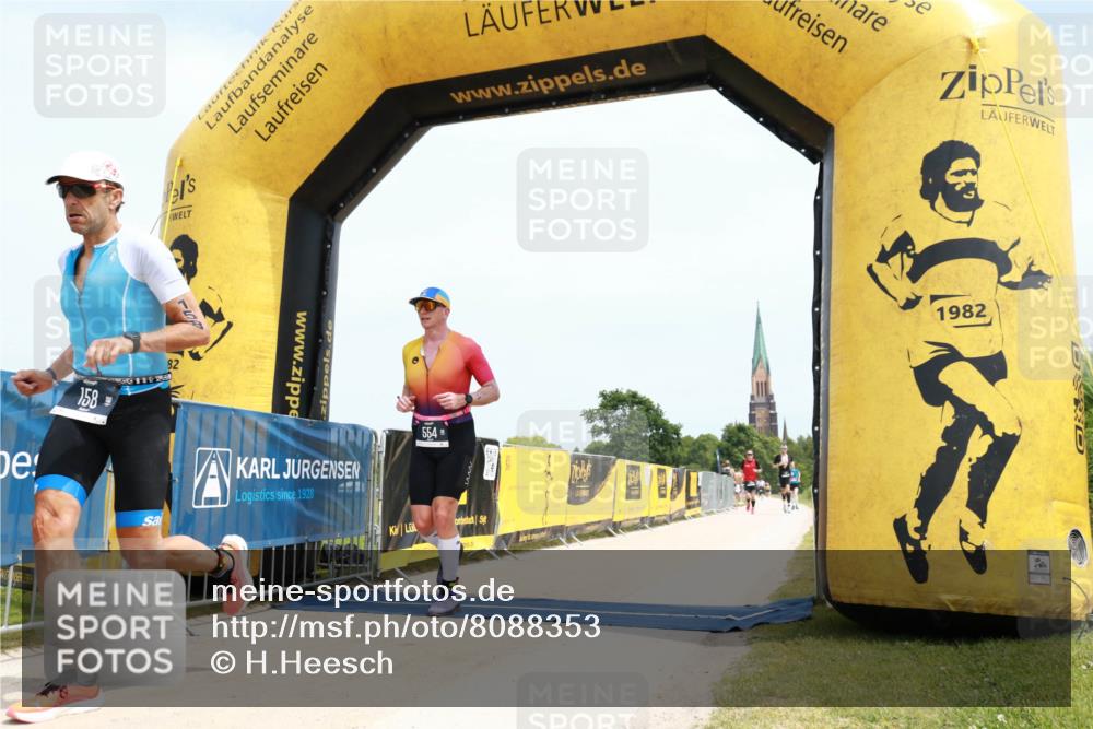 22.06.2025 - Viking Triathlon H.Heesch http://msf.ph/oto/8088353 22.06.2025 13:17:16 Laufen 158, 554 meine-sportfotos.de