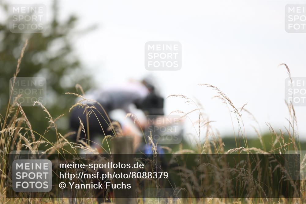 22.06.2025 - Viking Triathlon Yannick Fuchs http://msf.ph/oto/8088379 22.06.2025 13:15:32 Radfahren 43, 68, 410 meine-sportfotos.de