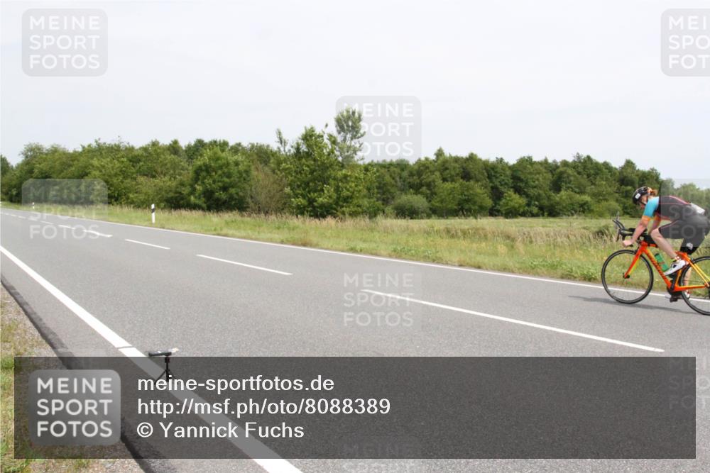 22.06.2025 - Viking Triathlon Yannick Fuchs http://msf.ph/oto/8088389 22.06.2025 13:22:37 Radfahren 268 meine-sportfotos.de