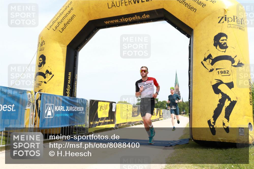 22.06.2025 - Viking Triathlon H.Heesch http://msf.ph/oto/8088400 22.06.2025 13:18:19 Laufen 550, 652 meine-sportfotos.de