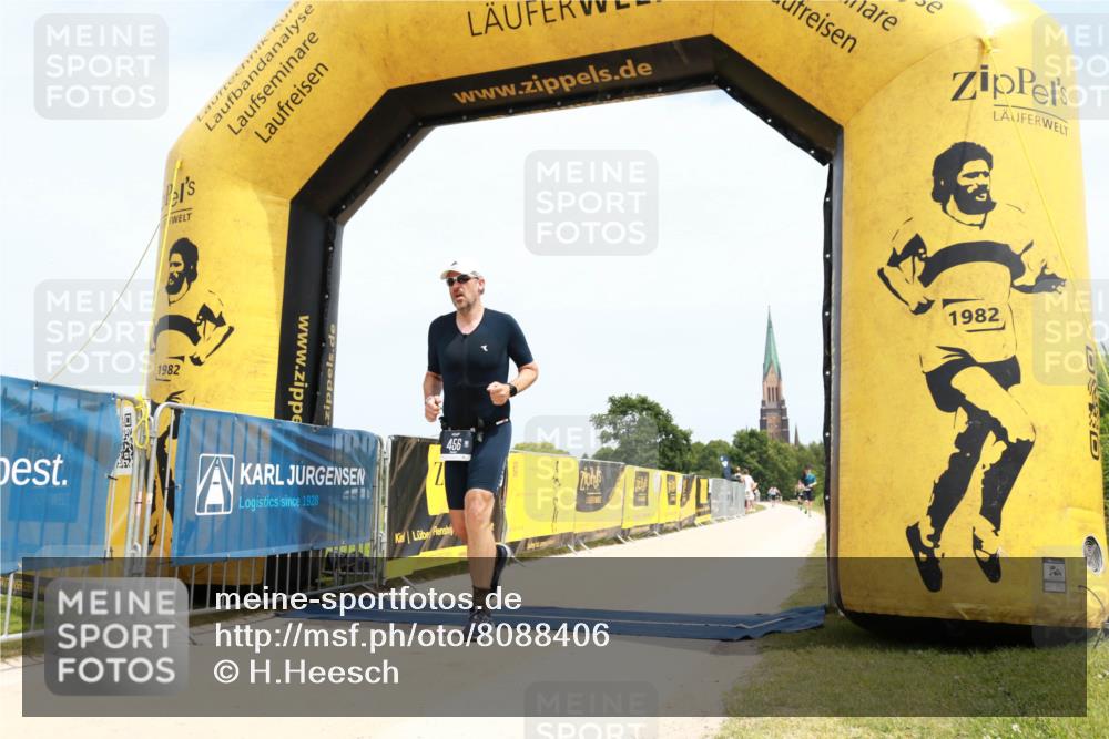 22.06.2025 - Viking Triathlon H.Heesch http://msf.ph/oto/8088406 22.06.2025 13:18:24 Laufen 456, 550, 652 meine-sportfotos.de