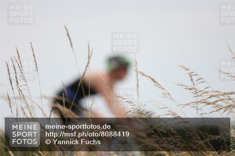 22.06.2025 - Viking Triathlon Yannick Fuchs http://msf.ph/oto/8088419 22.06.2025 13:15:41 Radfahren 68, 282 meine-sportfotos.de