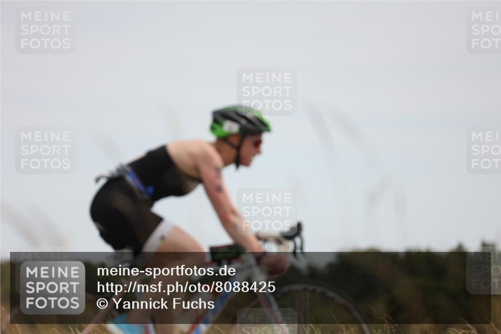 22.06.2025 - Viking Triathlon Yannick Fuchs http://msf.ph/oto/8088425 22.06.2025 13:15:42 Radfahren 68, 282 meine-sportfotos.de
