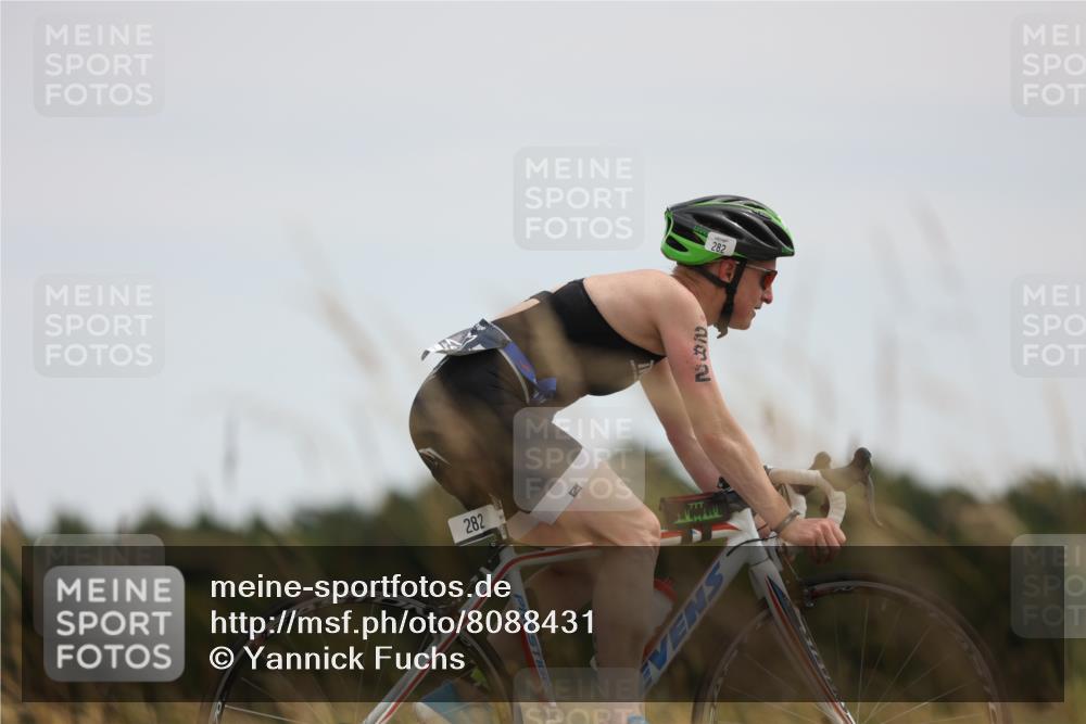 22.06.2025 - Viking Triathlon Yannick Fuchs http://msf.ph/oto/8088431 22.06.2025 13:15:42 Radfahren 68, 282 meine-sportfotos.de