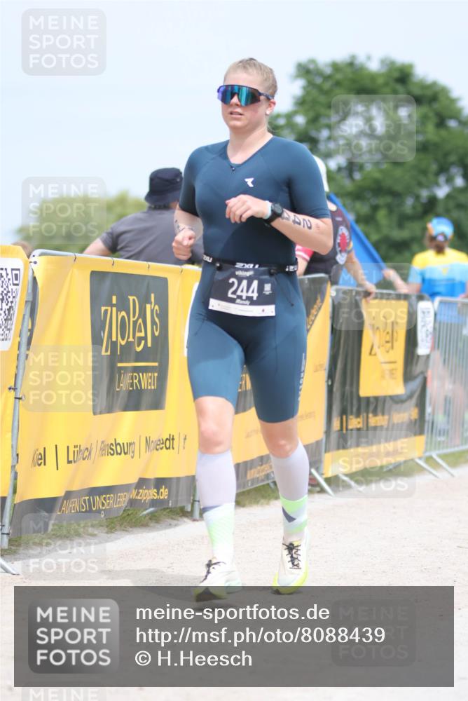 22.06.2025 - Viking Triathlon H.Heesch http://msf.ph/oto/8088439 22.06.2025 14:56:56 Laufen 194, 244 meine-sportfotos.de